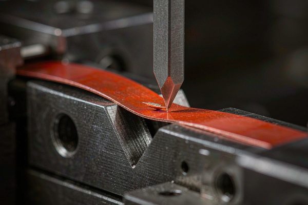 High-Speed Stamping of SMT Copper Strip: Tool Life, Burr Control, Die Optimization