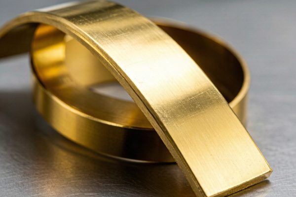 Lead-Free C69300 Brass Strip Machinability vs C36000 for SMT Pin Header RoHS Compliance