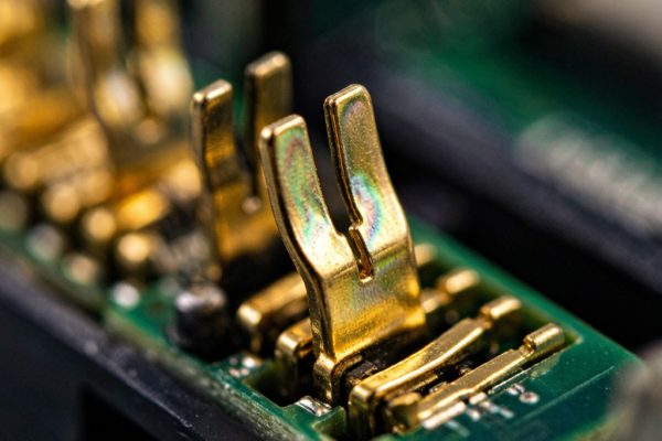 SMT Pin Header Gold Plating Thickness vs Normal Force for Memory Module Socket Reliability